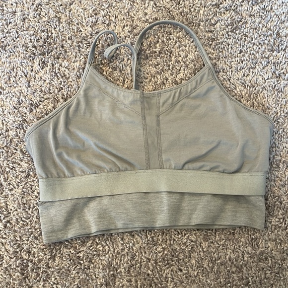 Stori by Katy Hearn Heathered Ash Gray Legend Cropped Shelf Tank - Picture 8 of 9